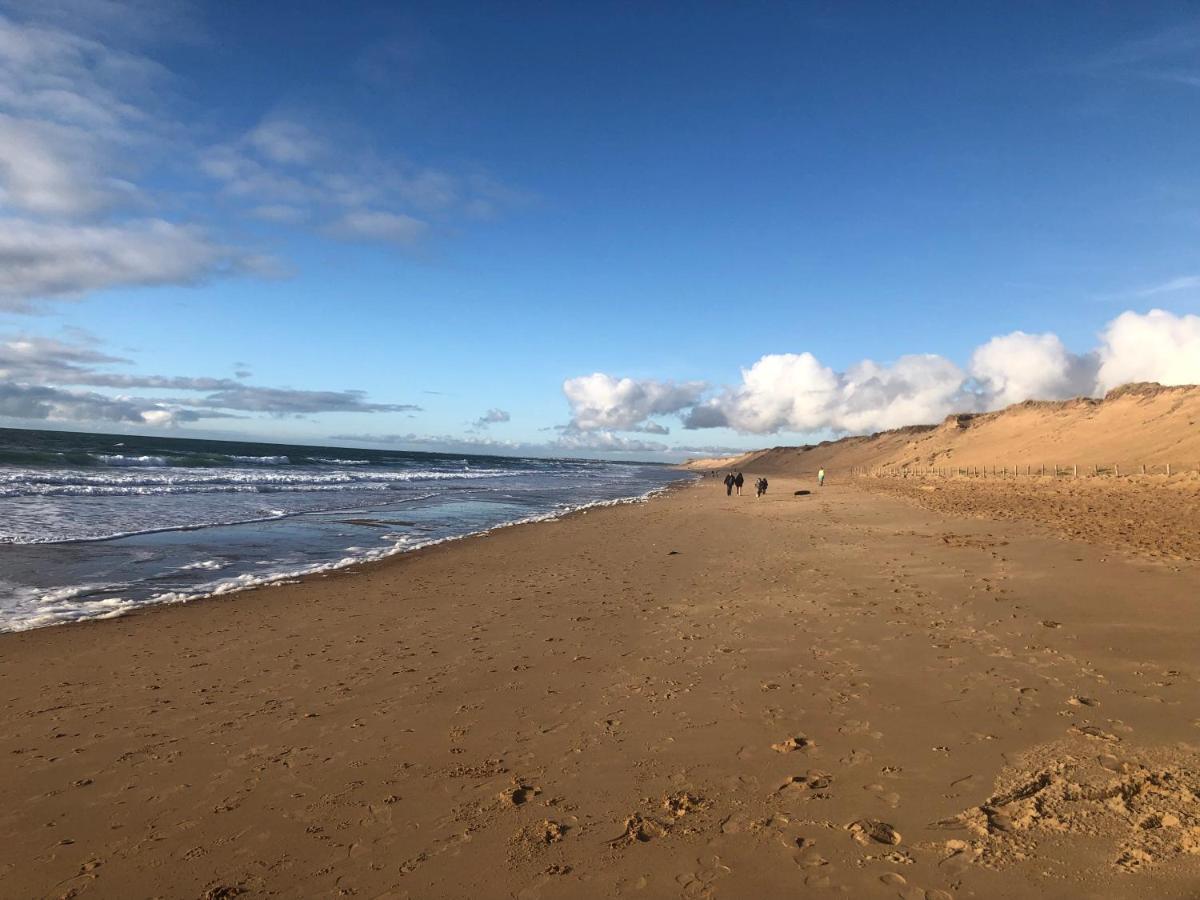 مبيت وإفطار L'Ile-d'Olonne L Atypique المظهر الخارجي الصورة